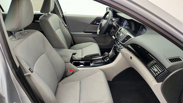 2017 Honda Accord Sedan LX CVT - 23009498 - 22