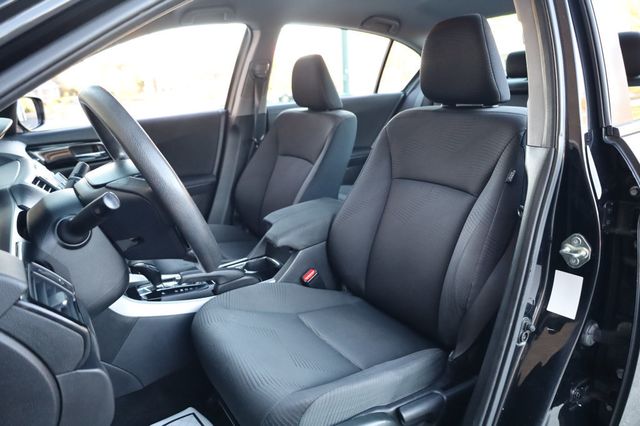 2017 Honda Accord Sedan LX CVT w/Honda Sensing - 22958263 - 14