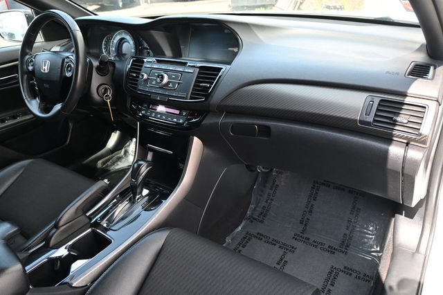2017 Honda Accord Sedan Sport  - 23002939 - 7