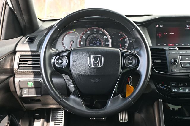 2017 Honda Accord Sedan Sport  - 23002939 - 8
