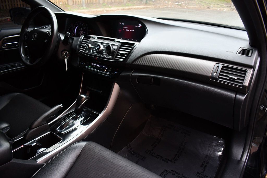 2017 Honda Accord Sport photo 28