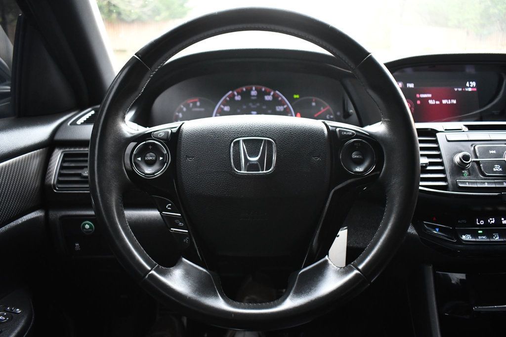 2017 Honda Accord Sport photo 32
