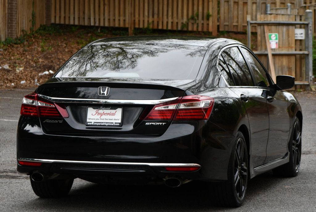 2017 Honda Accord Sport photo 9