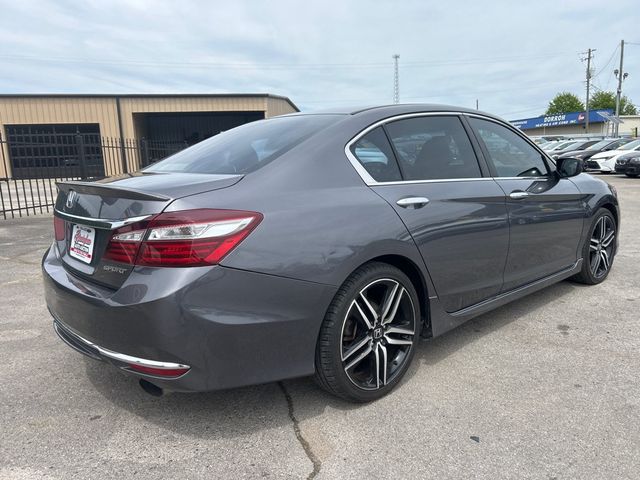 2017 Honda Accord Sedan Sport CVT - 23009798 - 3