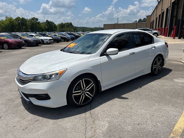 2017 Honda Accord Sedan Sport CVT - 23047778 - 2