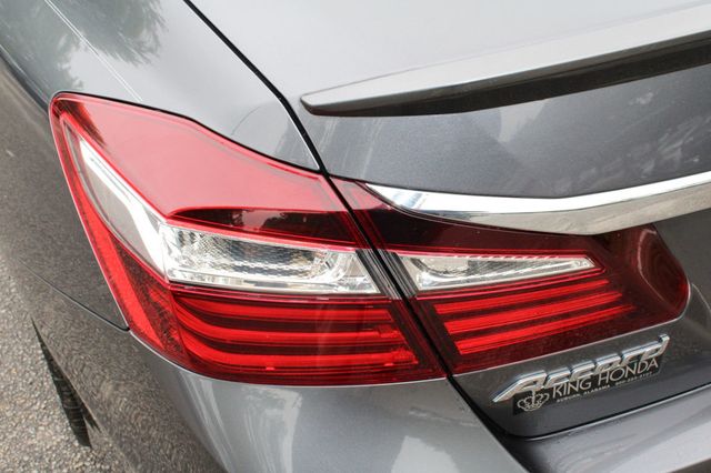 2017 Honda Accord Sedan Sport CVT - 23011006 - 9