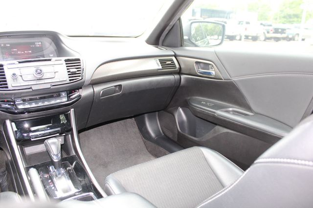 2017 Honda Accord Sedan Sport CVT - 23011006 - 14