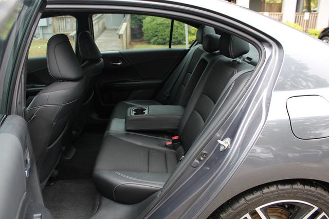 2017 Honda Accord Sedan Sport CVT - 23011006 - 27