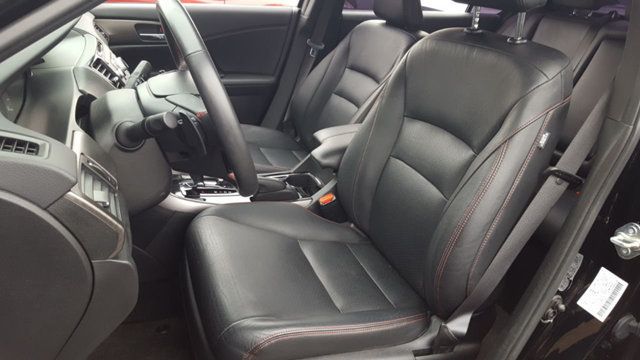 2017 Honda Accord Sedan Sport SE - 18313614 - 15