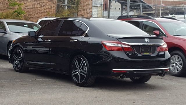 2017 Honda Accord Sedan Sport SE - 18313614 - 6