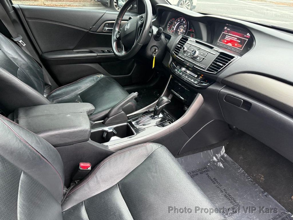 2017 Honda Accord Sedan Sport SE CVT - 22965153 - 10