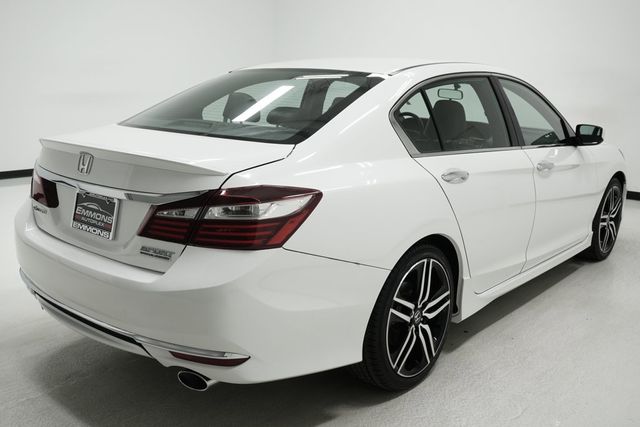 2017 Honda Accord Sedan Sport SE CVT - 22906803 - 3