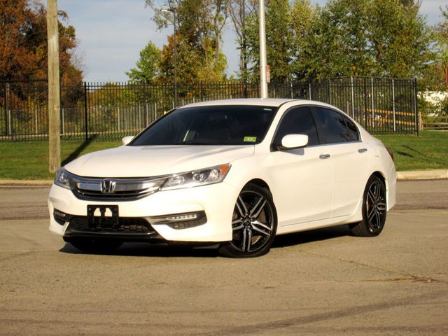 2017 Honda Accord Sedan Sport SE CVT - 23098181 - 2