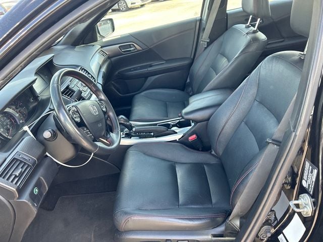 2017 Honda Accord Sedan Sport SE CVT - 22997267 - 7