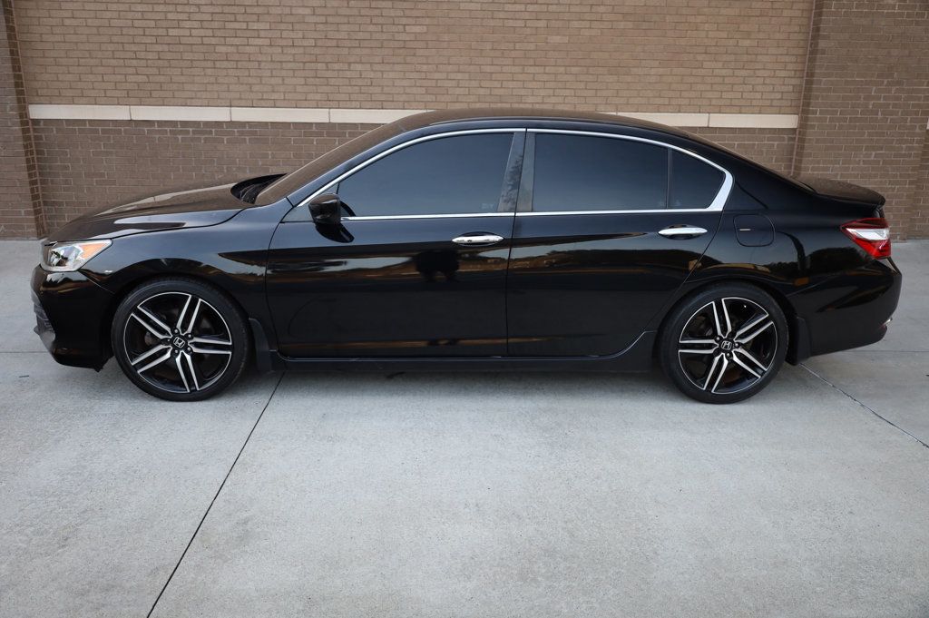 2017 Honda Accord Sport SE photo 2