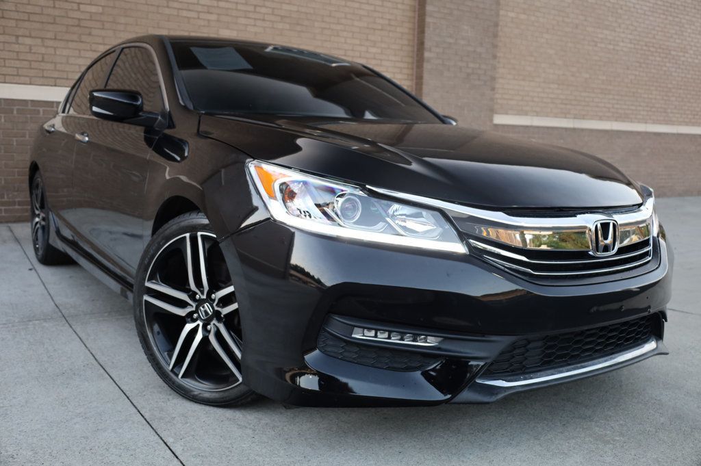 2017 Honda Accord Sport SE photo 4