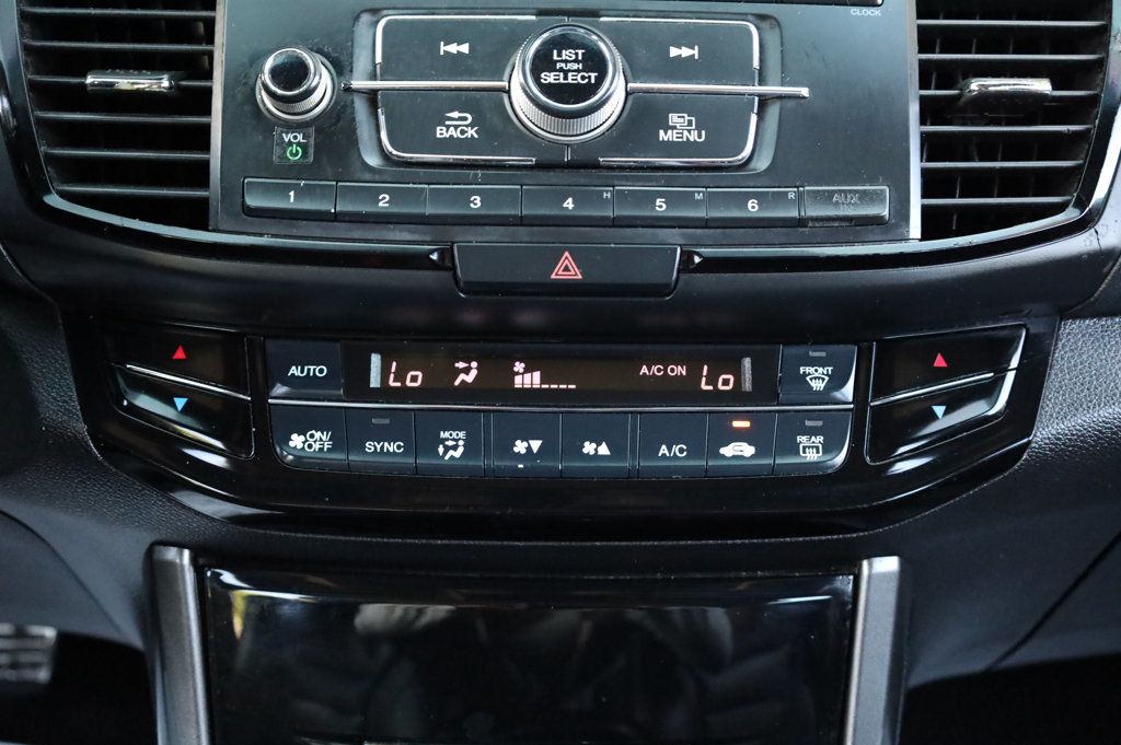 2017 Honda Accord Sport SE photo 33
