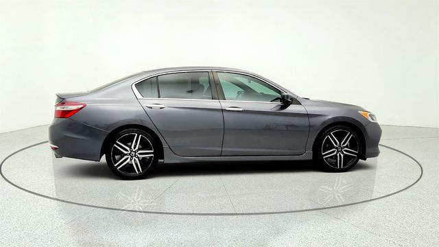 2017 Honda Accord Sedan Sport SE CVT - 23029209 - 3