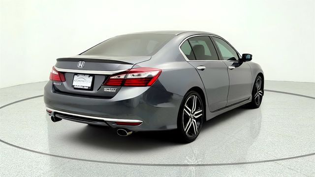 2017 Honda Accord Sedan Sport SE CVT - 23029209 - 4