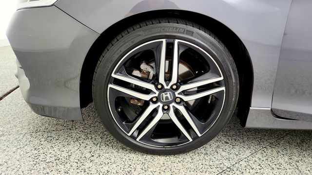 2017 Honda Accord Sedan Sport SE CVT - 23029209 - 8