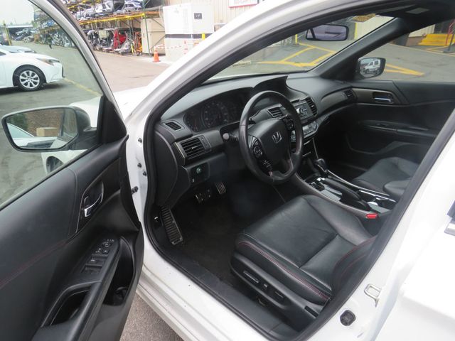 2017 Honda Accord Sedan Sport SE CVT (Clear Title) - 22888749 - 9