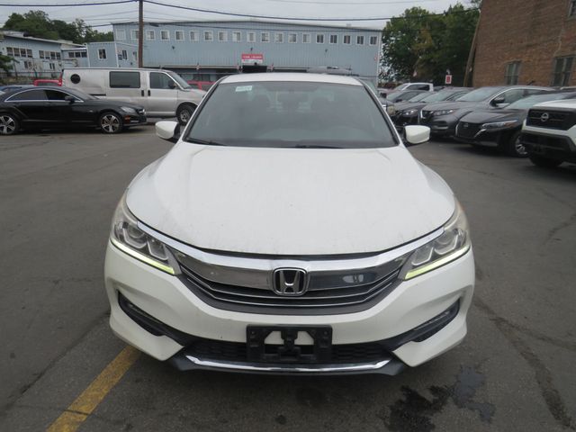 2017 Honda Accord Sedan Sport SE CVT (Clear Title) - 22888749 - 1