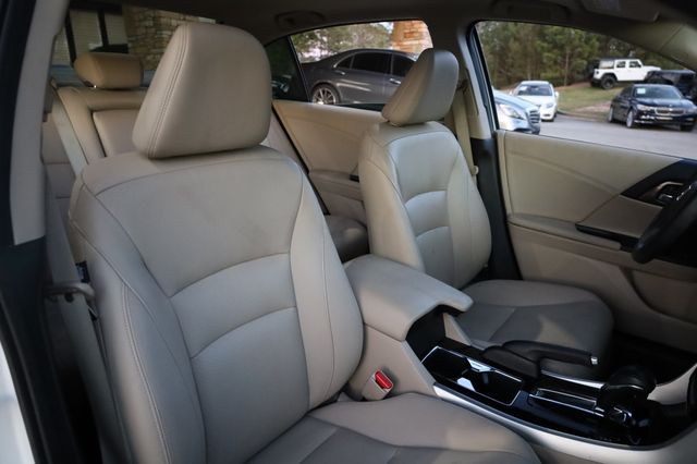 2017 Honda Accord Sedan Touring Automatic - 22811957 - 26