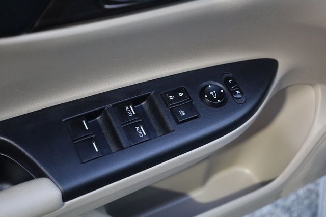 2017 Honda Accord Sedan Touring Automatic - 22811957 - 33