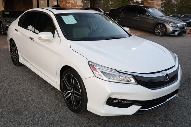 2017 Honda Accord Sedan Touring Automatic - 22811957 - 6