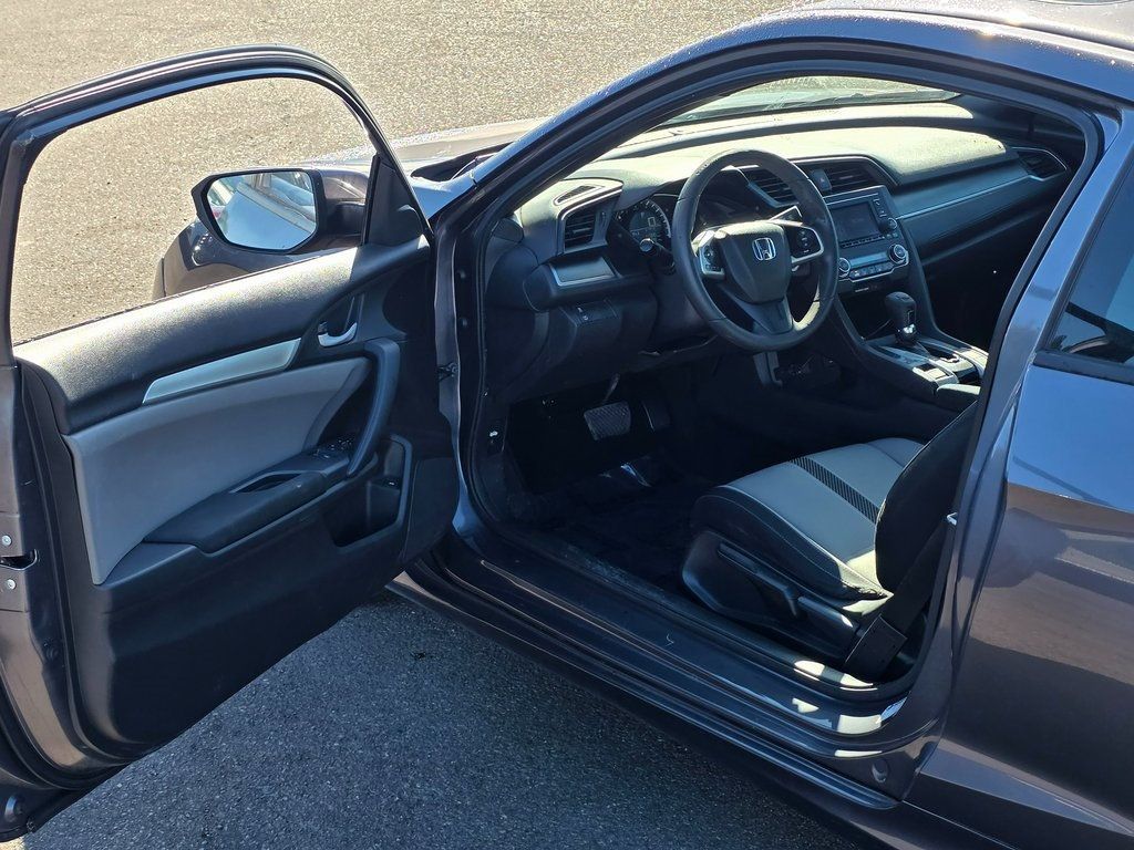 2017 Honda Civic Coupe LX-P CVT - 22941371 - 9