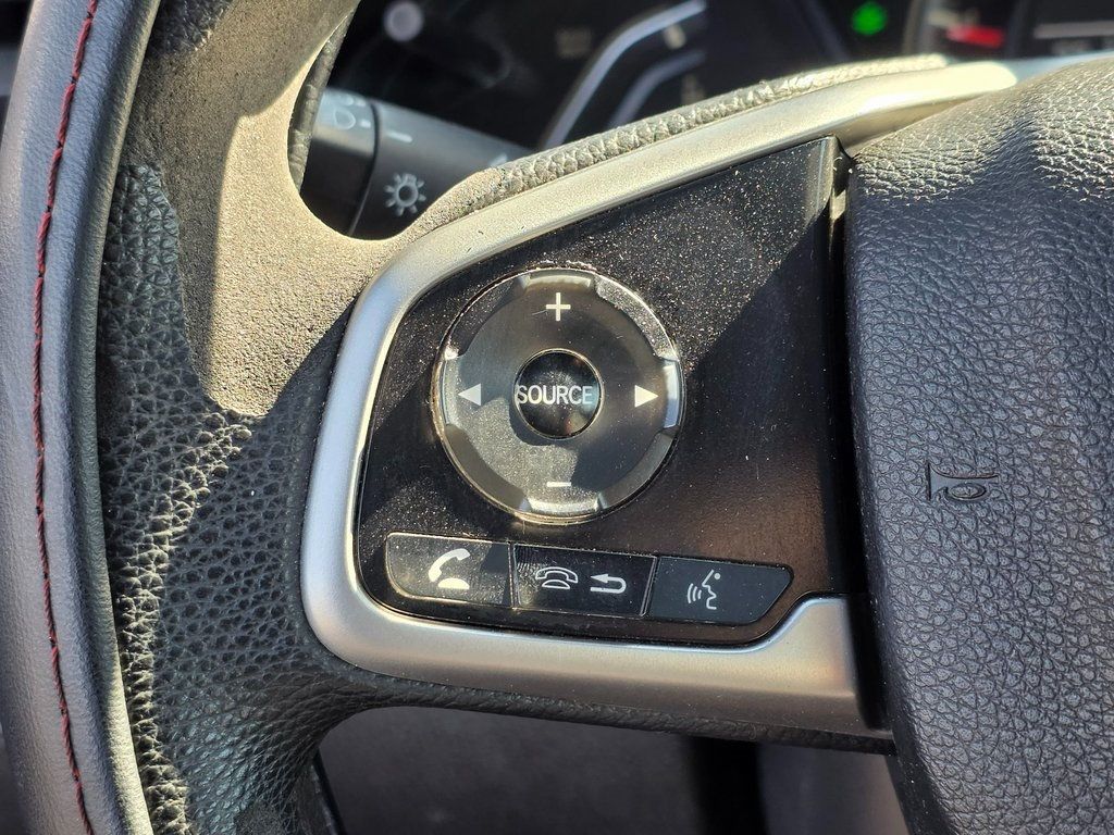 2017 Honda Civic Coupe LX-P CVT - 22941371 - 19