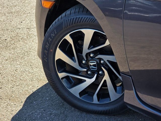 2017 Honda Civic Coupe LX-P CVT - 22941371 - 4