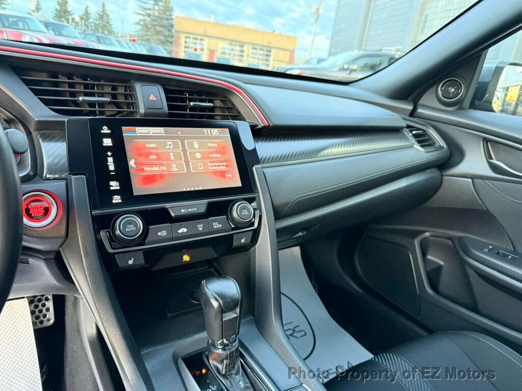 2017 Honda Civic Hatchback 72385 kms! 2 year warranty!! Certified! - 22901436 - 33