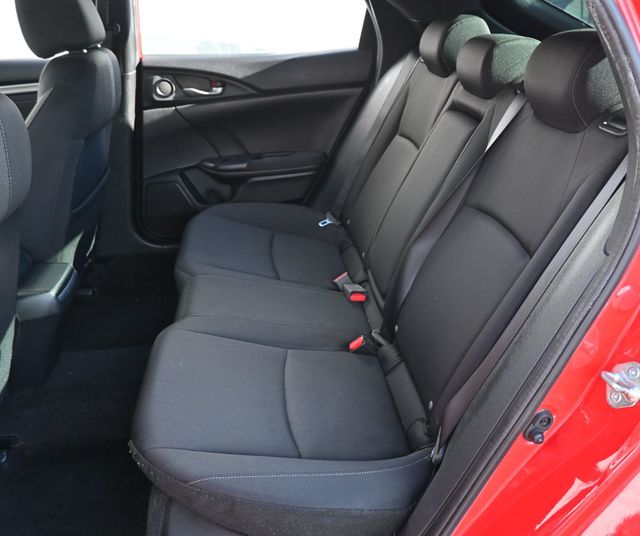 2017 Honda Civic Hatchback EX - 23099067 - 10