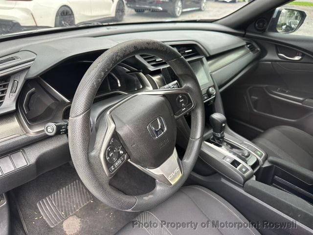 2017 Honda Civic Hatchback EX CVT - 23040321 - 7