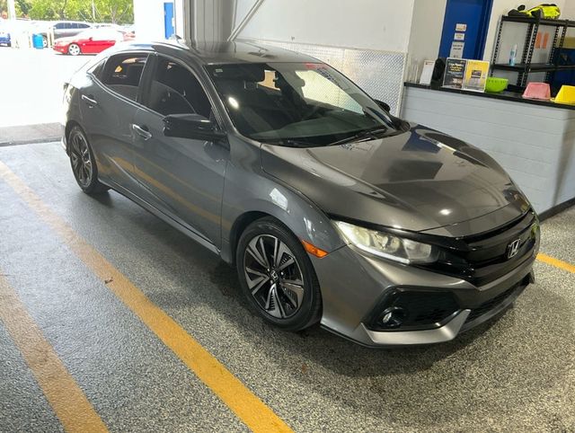 2017 Honda Civic Hatchback EX CVT - 23020487 - 1