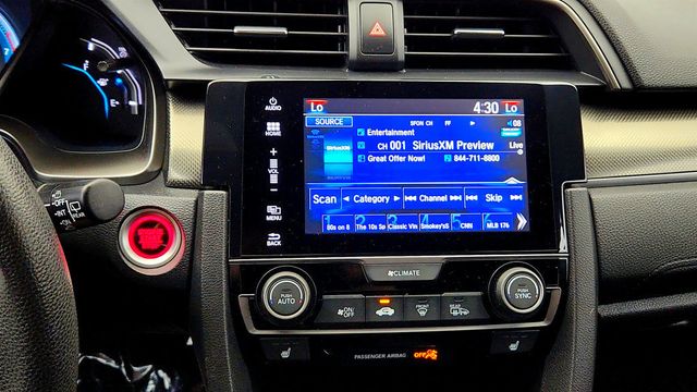 2017 Honda Civic Hatchback EX CVT - 23028927 - 17