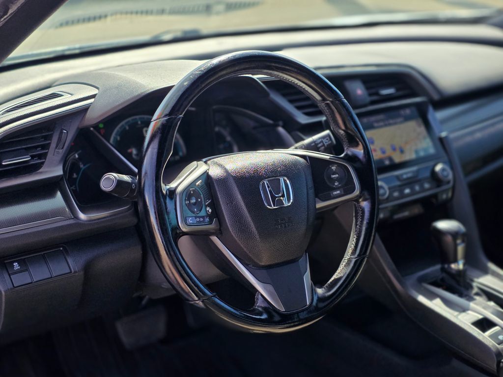 2017 Honda Civic Hatchback EX-L - 22989496 - 13