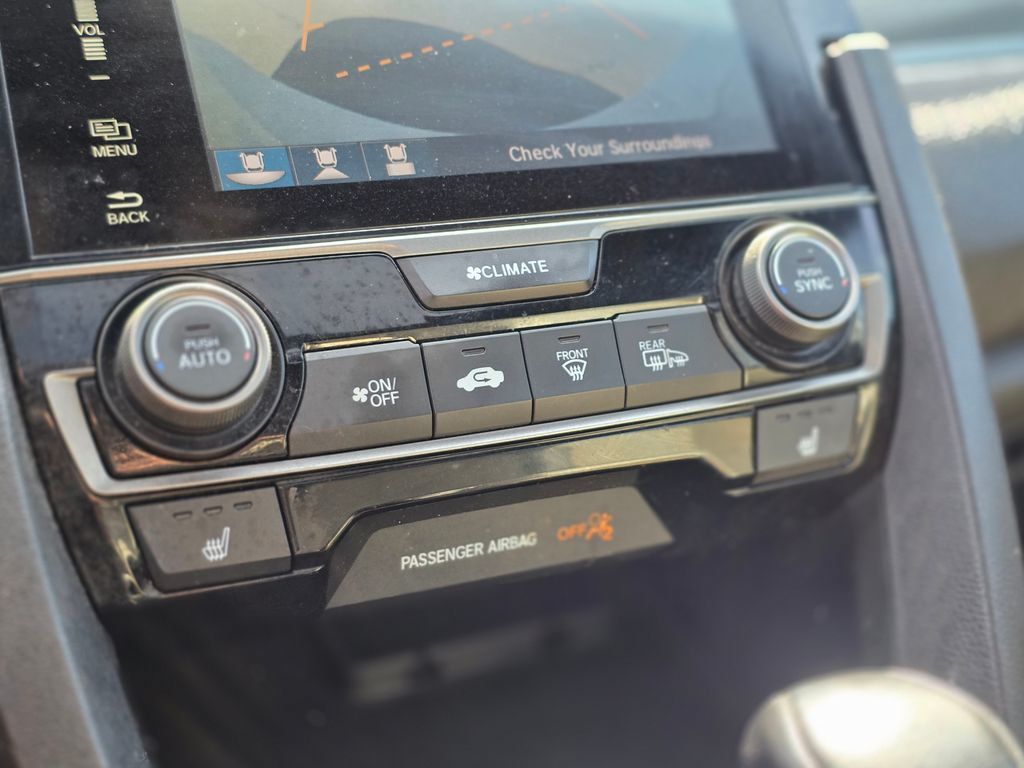 2017 Honda Civic Hatchback EX-L - 22989496 - 28