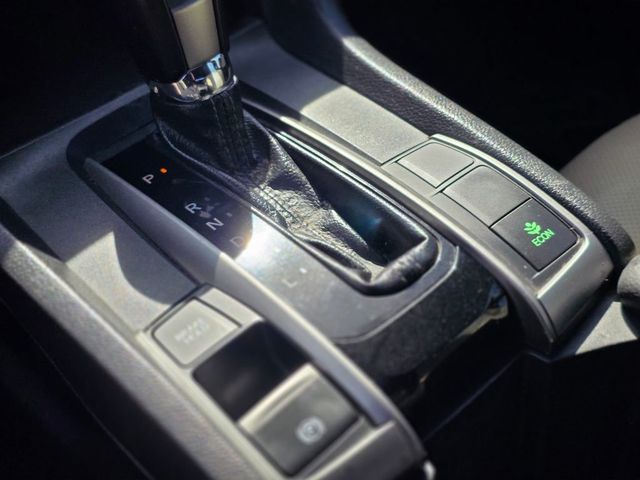 2017 Honda Civic Hatchback EX-L - 22989496 - 30