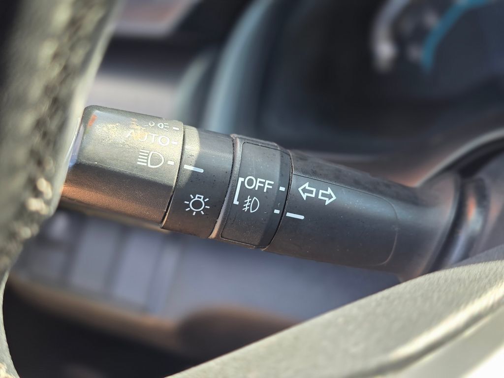 2017 Honda Civic Hatchback EX-L - 22989496 - 33