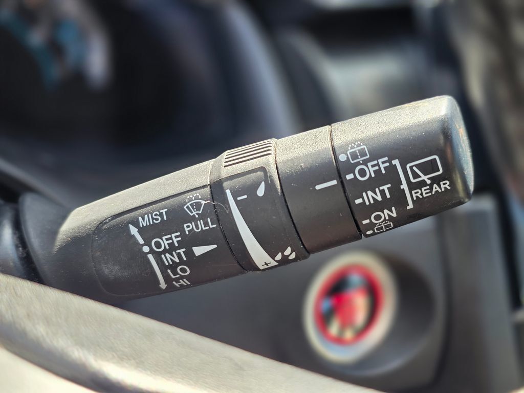 2017 Honda Civic Hatchback EX-L - 22989496 - 34