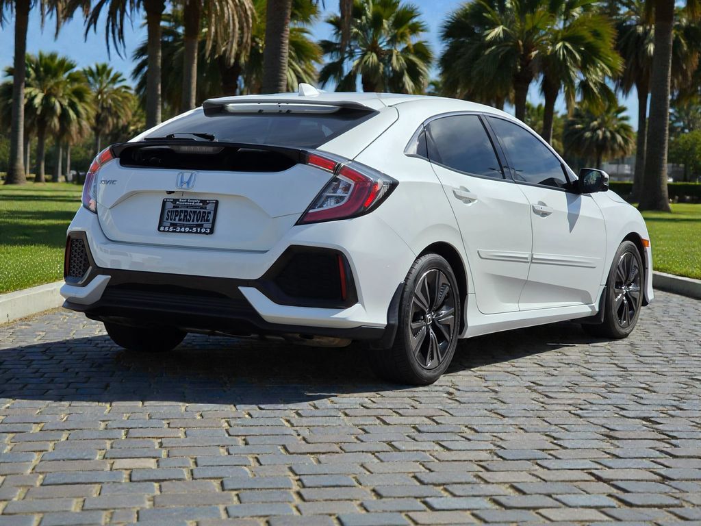 2017 Honda Civic Hatchback EX-L - 22989496 - 5