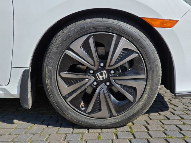 2017 Honda Civic Hatchback EX-L - 22989496 - 6