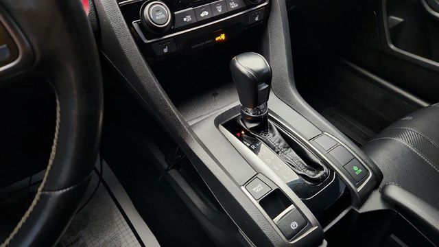 2017 Honda Civic Hatchback EX-L CVT w/Navigation - 22948557 - 16