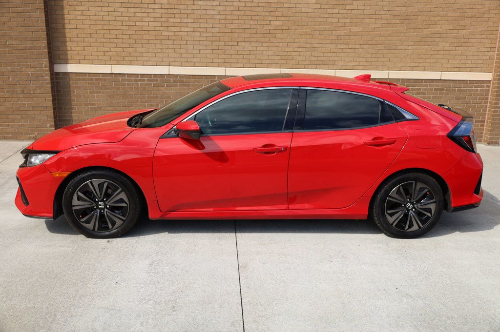 2017 Honda Civic Hatchback EX-L photo 3