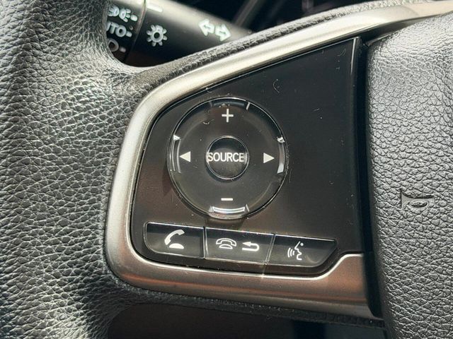 2017 Honda Civic Hatchback LX CVT - 23032549 - 25