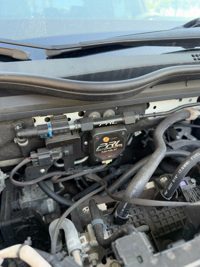 2017 Honda Civic Hatchback LX - Modified - 23014382 - 11