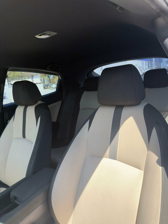 2017 Honda Civic Hatchback LX - Modified - 23014382 - 6