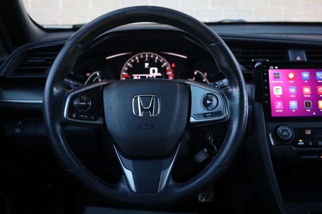 2017 Honda Civic Hatchback Sport - 23097620 - 30